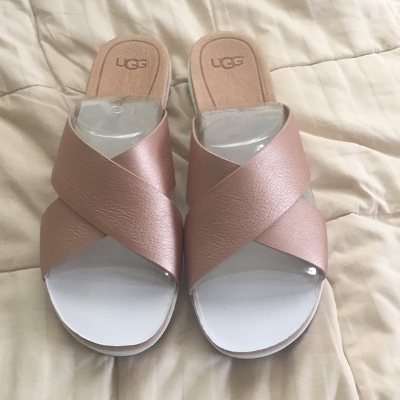 ugg kari rose gold